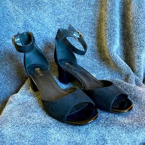 Size 10 low dress heels Black Never been worn!